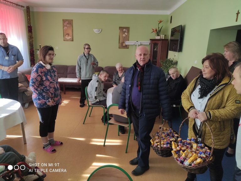 Zdjęcie 1 z galerii: Obchód Wielkanocny 2021